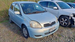 2004 Toyota Vitz Hatch Photo