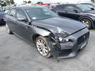 2016 Jaguar XF 20D R-sport 2.0D/8A Sedan Photo