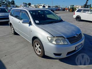 2004 Toyota Fielder Station Wagon Photo