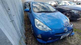 2014 Toyota Aqua Hatch Photo