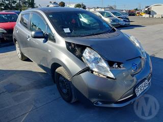 2013 Nissan Leaf Zero Emission Hatch Photo