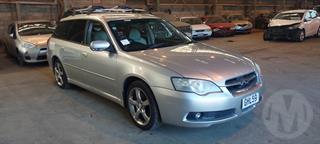 2004 Subaru Legacy Station Wagon Photo