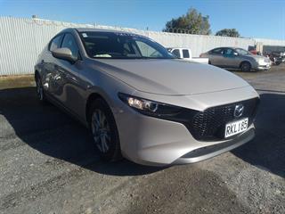 2025 Mazda MAZDA3 GSX 2.0P/6AT Hatch Photo