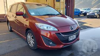 2011 Mazda Premacy Station Wagon Photo