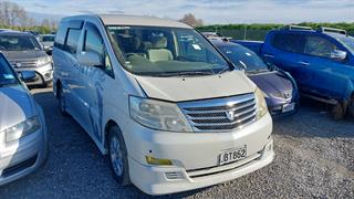 2005 Toyota Alphard Station Wagon Photo