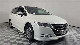 2010 Honda Odyssey 4D Station Wagon Photo