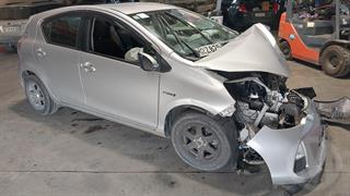 2014 Toyota Aqua Hybrid Hatch Photo