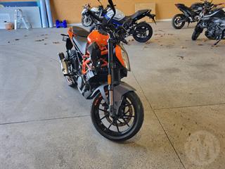 2024 KTM 390 Duke 399p Motorcycle Photo