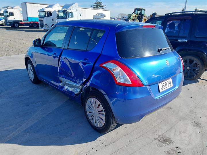 Lazy Owl Image
