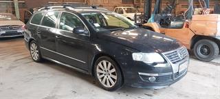 2010 Volkswagen Passat TSI Station Wagon Photo