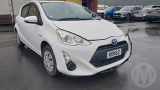2016 Toyota Aqua Hatch Photo