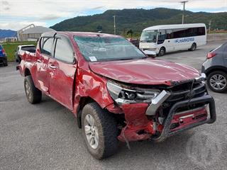 2023 Toyota Hilux SR5 TD DC 2.8DT/4WD Dual Cab Chassis Photo