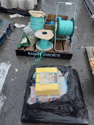 Power PAC Plastic Shims Construction Equipment Photo