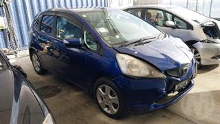 2010 Honda fit Hatch Photo