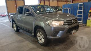 2016 Toyota Hilux SR TD DC 2.8D/6AT/U 4D Dual Cab Utility Photo