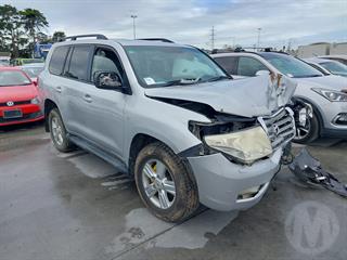 2011 Toyota Landcruiser 4.5TD 4WD VX WGN5 6 Station Wagon Photo