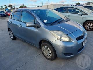 2007 Toyota Vitz Hatch Photo