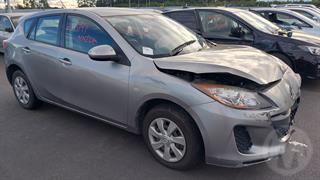 2013 Mazda MAZDA3 Hatch GLX 2.0 5AT Hatch Photo