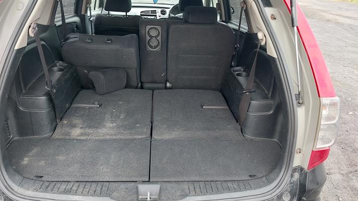 Lazy Owl Image