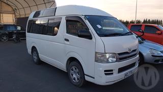 2010 Toyota Hiace Van Photo