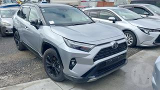 2025 Toyota RAV4 XSE 2.5PH/4WD/HD Station Wagon Photo