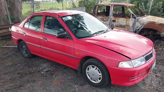 1999 Mitsubishi Lancer 1.8P GLXi Sedan M Sedan Photo