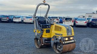 2017 Dynapac CC900 Roller (Compactor) Photo