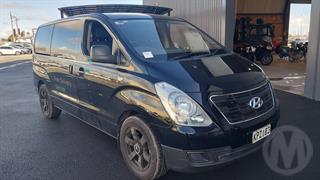 2017 Hyundai Iload 2.5 Crdi Auto Window Van Photo