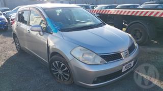 2006 Nissan Tiida Hatch Photo