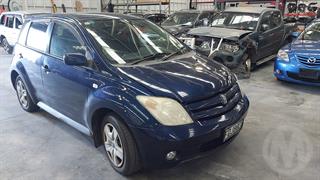 2002 Toyota IST Sedan Photo