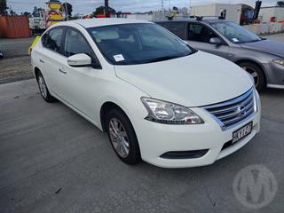 2014 Nissan Pulsar ST Sedan Photo