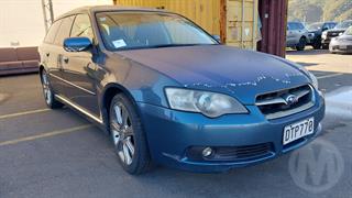 2005 Subaru Legacy Station Wagon Photo