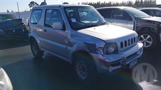 2010 Suzuki Jimny Station Wagon Photo