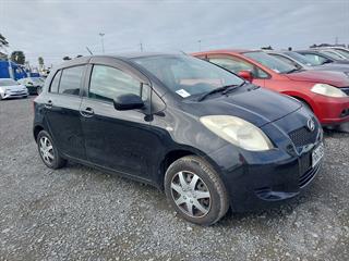 2007 Toyota Vitz Hatch Photo