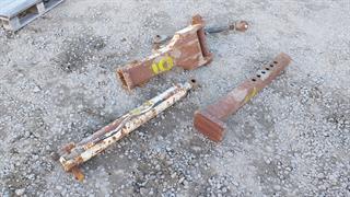 Thumb Grab Excavator Attachment Photo