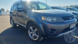 2006 Mitsubishi Outlander Station Wagon Photo