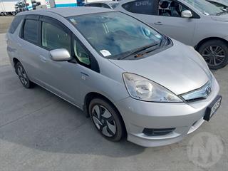 2012 Honda fit Shuttle Station Wagon Photo