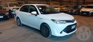2015 Toyota Corolla Axio Hybrid Sedan Photo