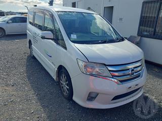 2012 Nissan Serena Station Wagon Photo