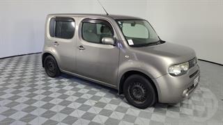 2014 Nissan Cube 5D Hatch Photo