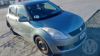 2013 Suzuki Swift Hatch Photo