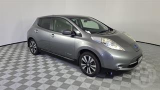2017 Nissan Leaf EV 5D Hatch Photo
