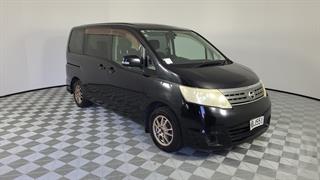 2009 Nissan Serena 5D Station Wagon Photo