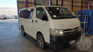 2013 Toyota Hiace 4D Window Van Photo