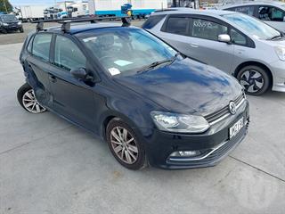 2015 Volkswagen Polo TSI 66kw HL 1.2P/7A Hatch Photo