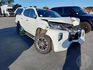 2019 Mitsubishi Triton DC Glxr 6AT 2.4D/6A Dual Cab Chassis Photo