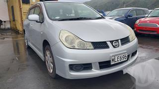 2008 Nissan Wingroad Station Wagon Photo