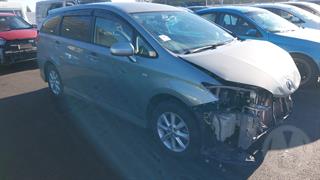 2010 Toyota Wish Station Wagon Photo