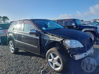 2009 Mercedes-Benz ML 550 4matic Station Wagon Photo