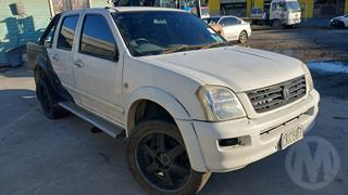 2004 Holden Rodeo 4X2 LT Crew PU 3L MAN Dual Cab Chassis Photo